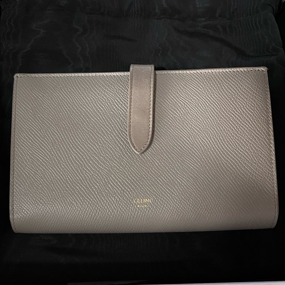 Celine Large Strap Wallet - Picture 2 of 15